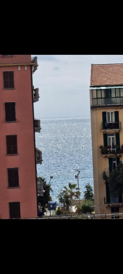 Al Mare Da Gaia Apartman Savona Kültér fotó