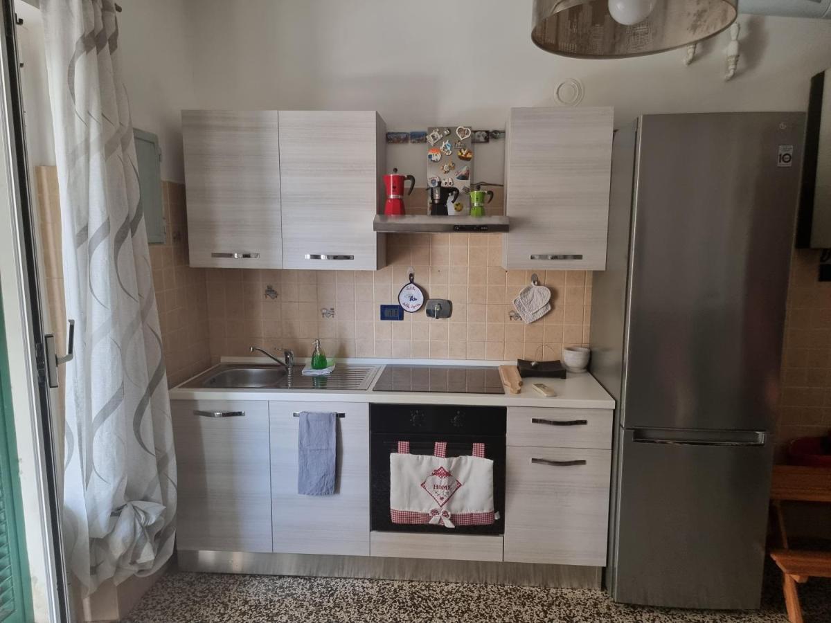 Al Mare Da Gaia Apartman Savona Kültér fotó