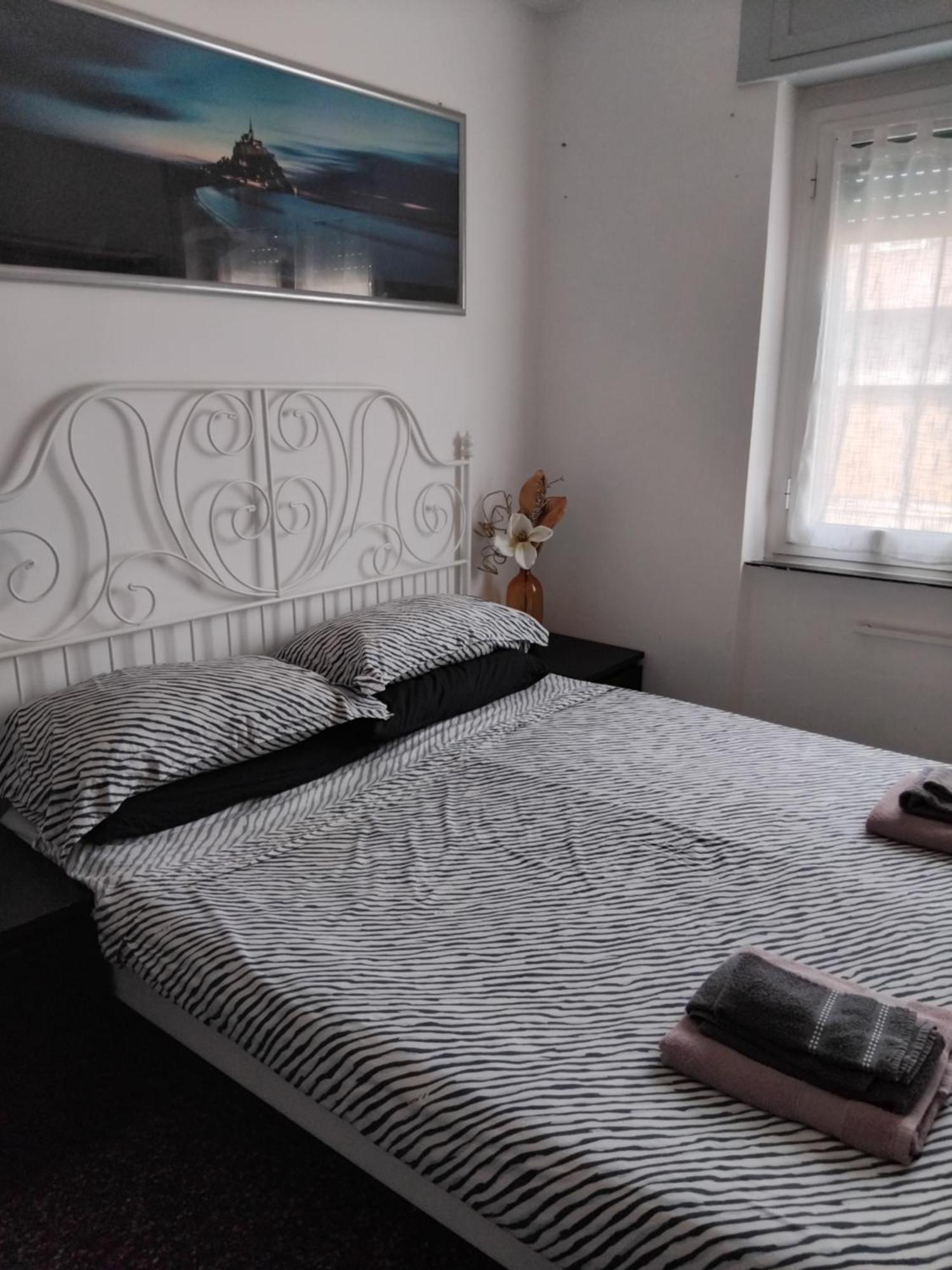 Al Mare Da Gaia Apartman Savona Kültér fotó